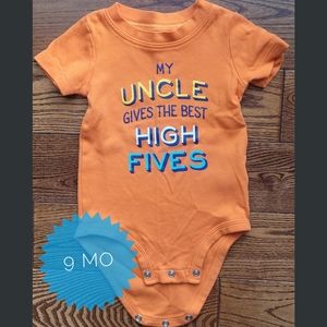 🚨3/$10 EUC Carter's "My Uncle Gives the Best High Fives" Diaper Shirt